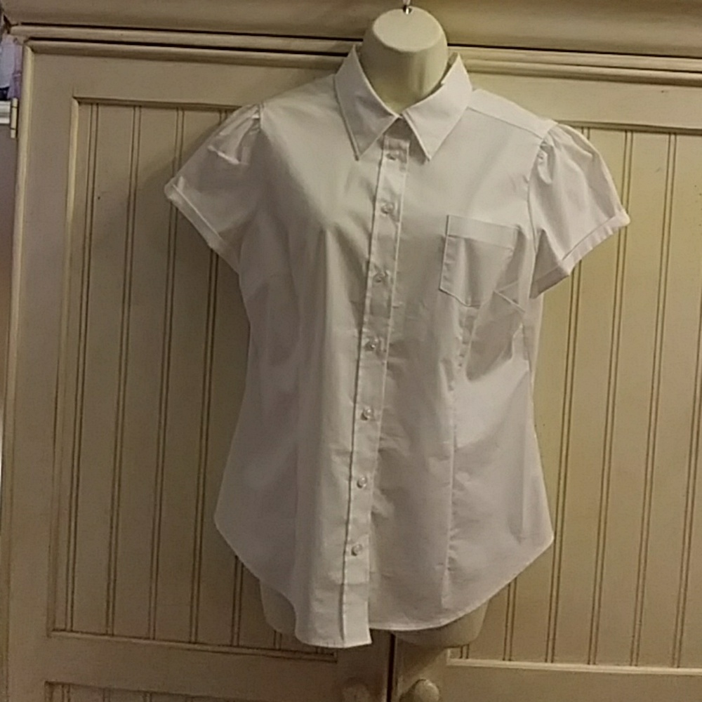 White button down blouse